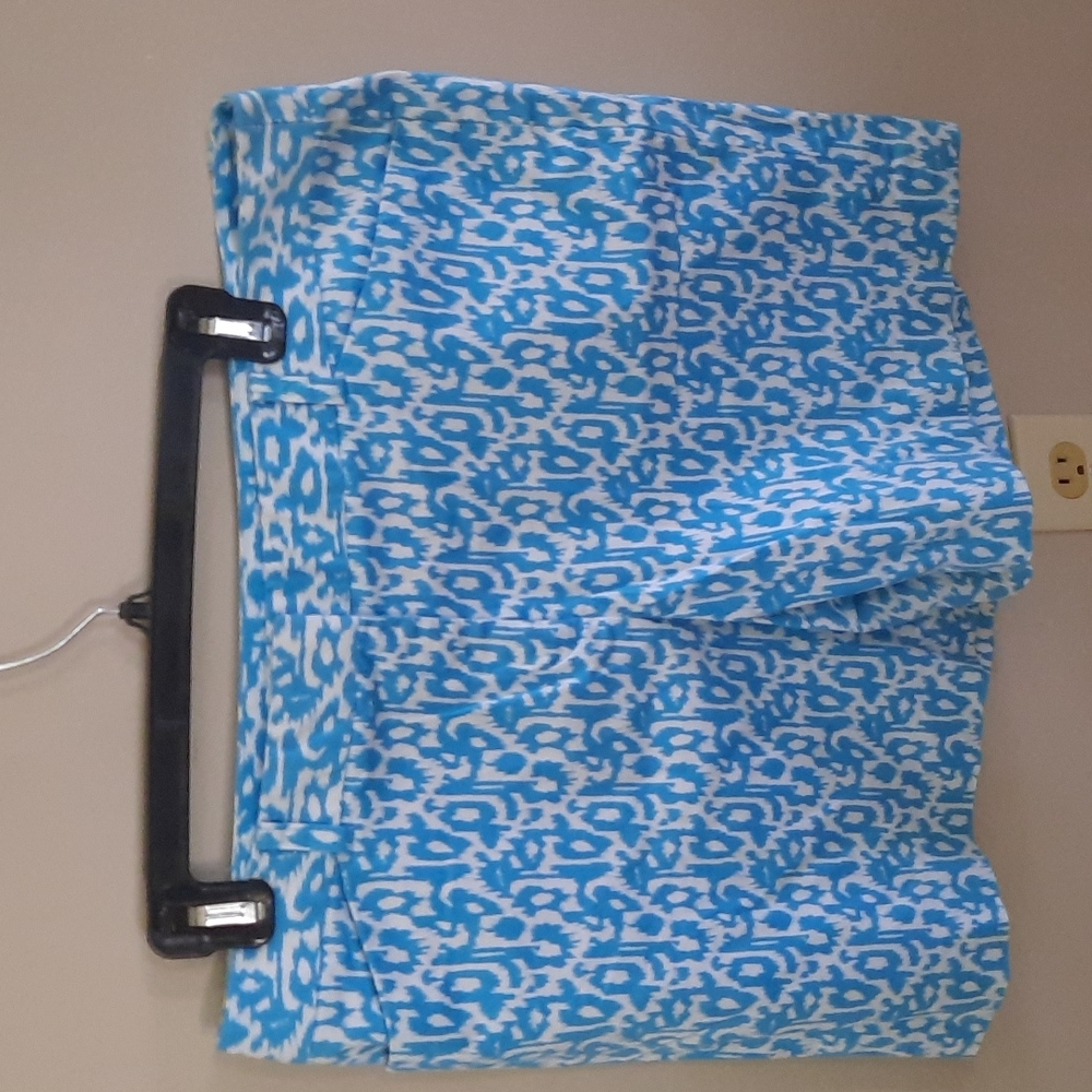 Jones New York Signature Stretch shorts